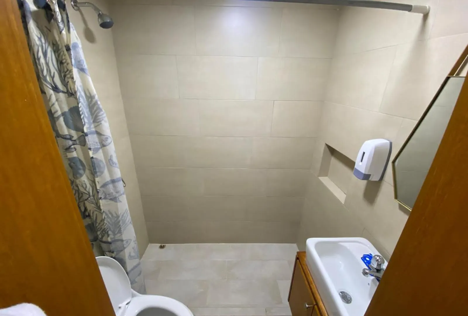 Apartment Elegante Suite Para 6 Personas Con Parqueadero Incluido Cuenca Ecuador